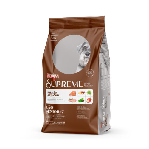 Ração Quatree Supreme Para Cães Sênior +7 De Porte Pequeno Sabor Salmão E Frango 10Kg